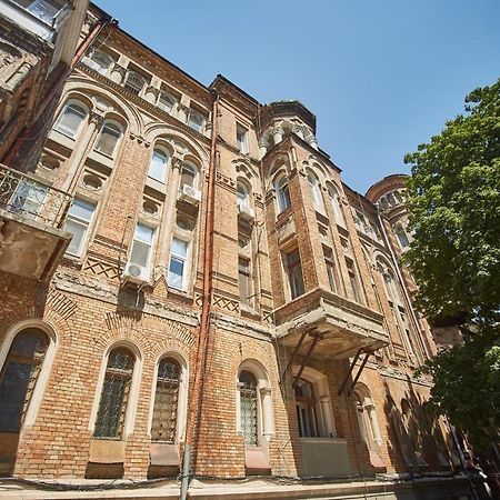 Дизайнерские Апартаменты В Самом Сердце Одессы! أوديسا المظهر الخارجي الصورة